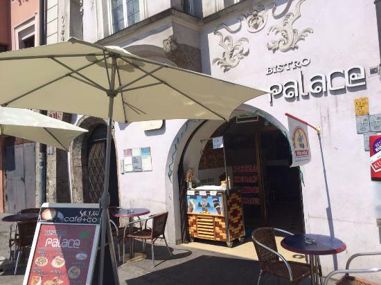 Bistro Palace