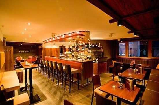 Cafe-Bistro-Bar KIWI